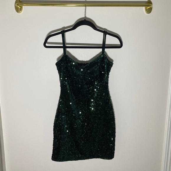 Emerald Green Sequined Mini Dress - Picture 2 of 7